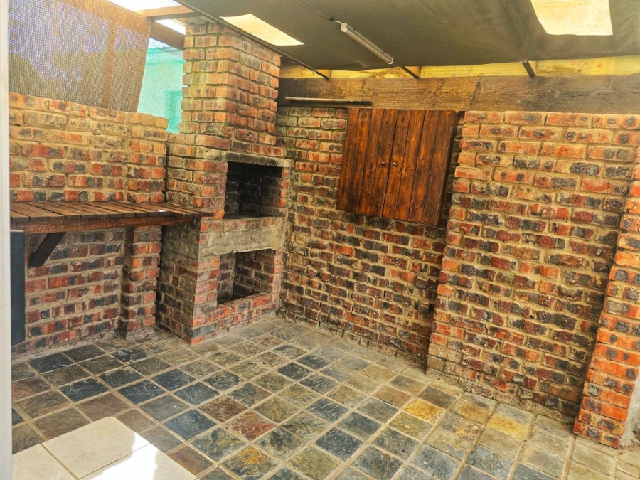 To Let 2 Bedroom Property for Rent in Kabega Park Eastern Cape